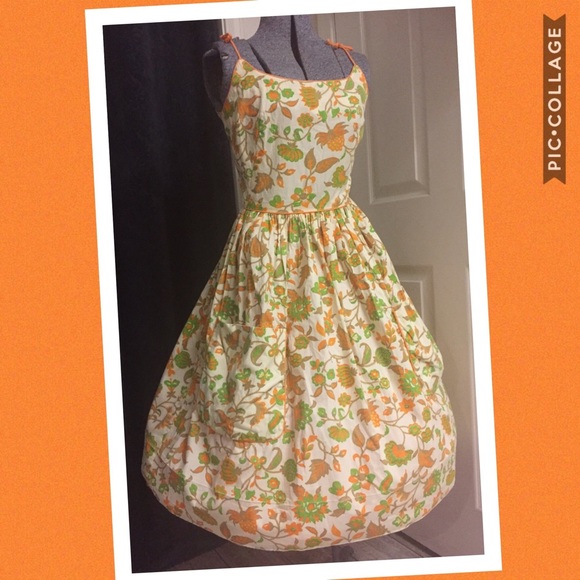 HOST PICK! 🧡 50’s VINTAGE SUNDRESS! - Picture 6 of 8